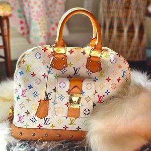 Louis Vuitton x Takashi Murakami Petit Noe Drawstring from 2011. AMORE  meets LV x MURAKAMI POPUP Store at AMORE Gentleman July 1st -…